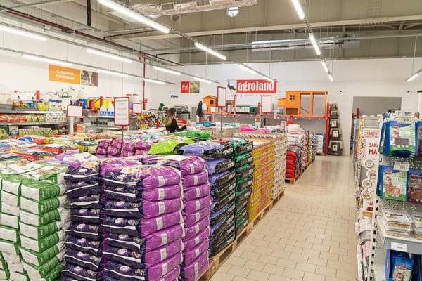 Feed plant transitions to organic production under Agroland Business System